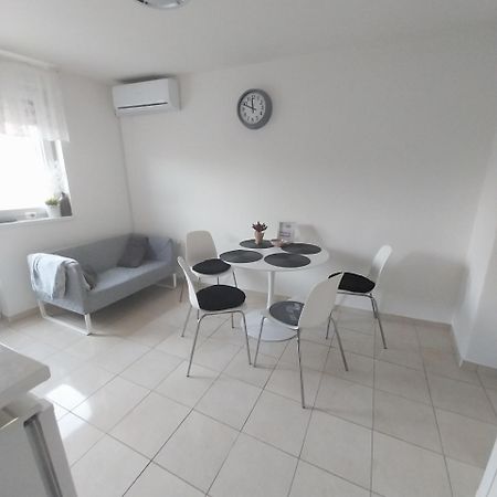 Apartman Bloom Osijek Eksteriør billede