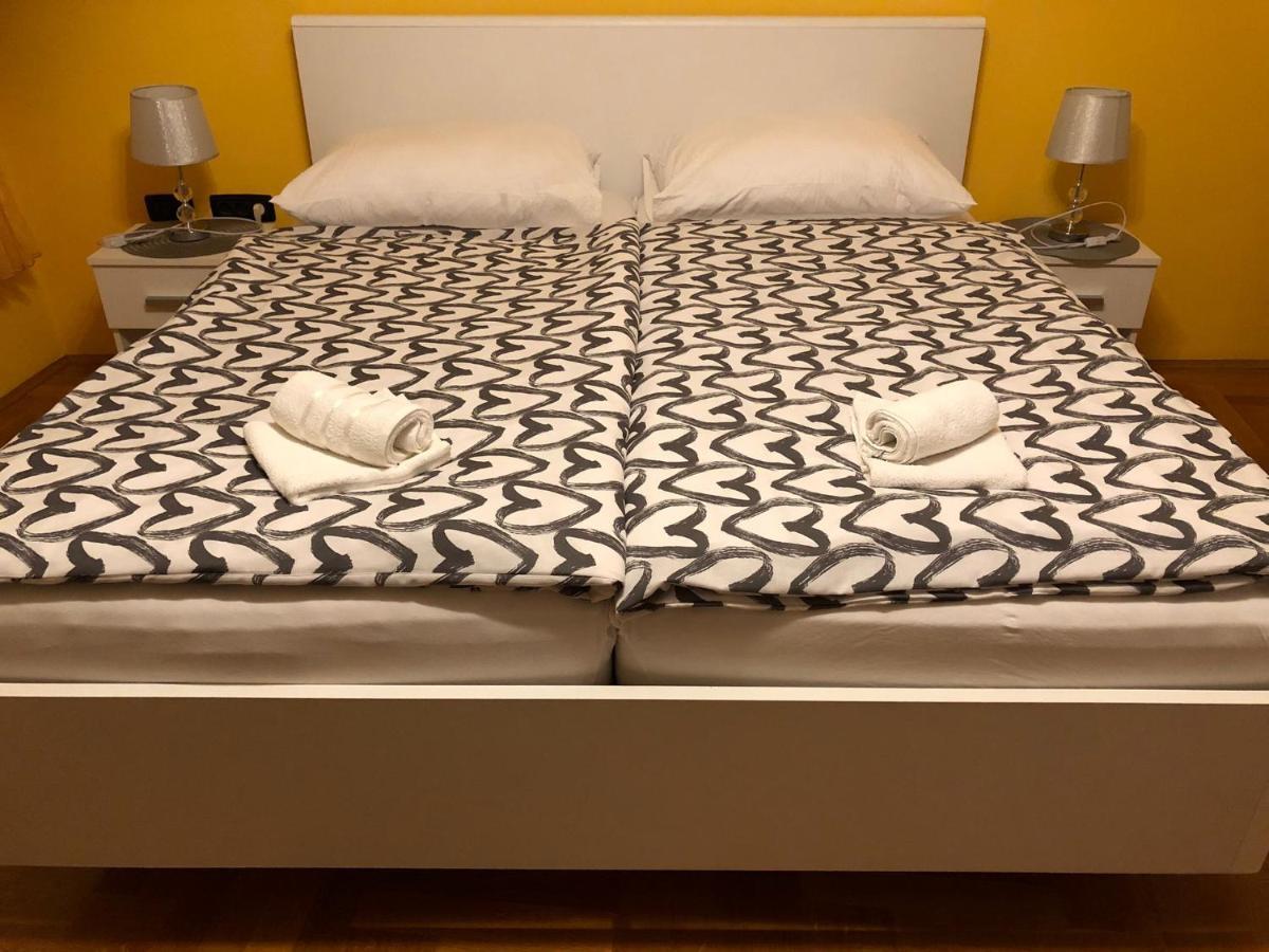 Apartman Bloom Osijek Eksteriør billede
