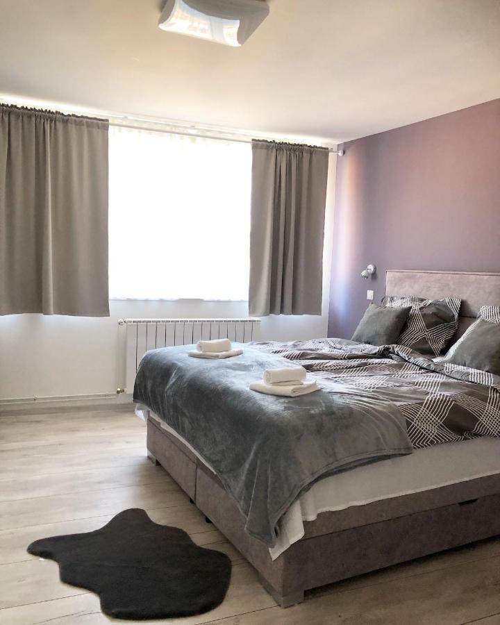 Apartman Bloom Osijek Eksteriør billede