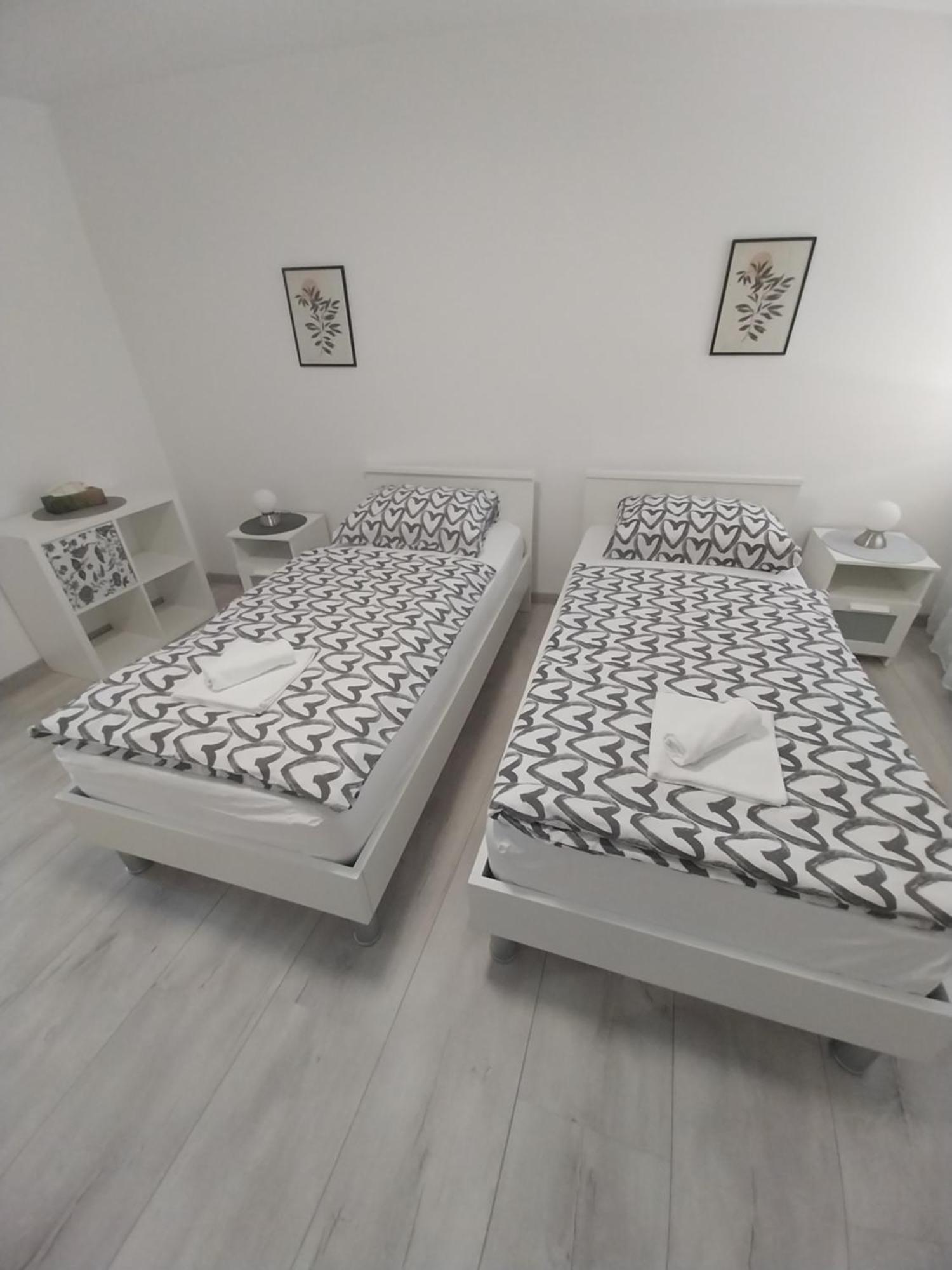 Apartman Bloom Osijek Eksteriør billede