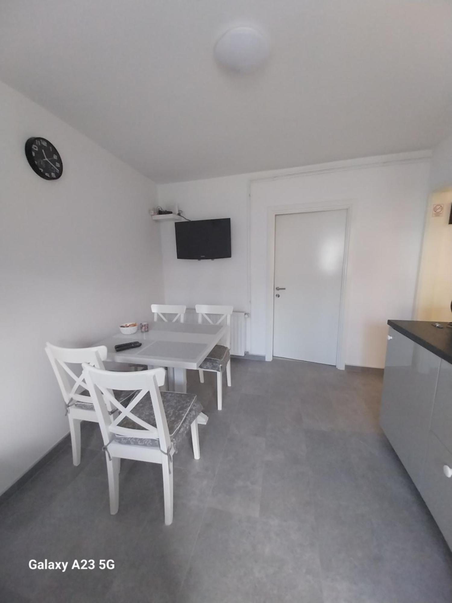 Apartman Bloom Osijek Eksteriør billede