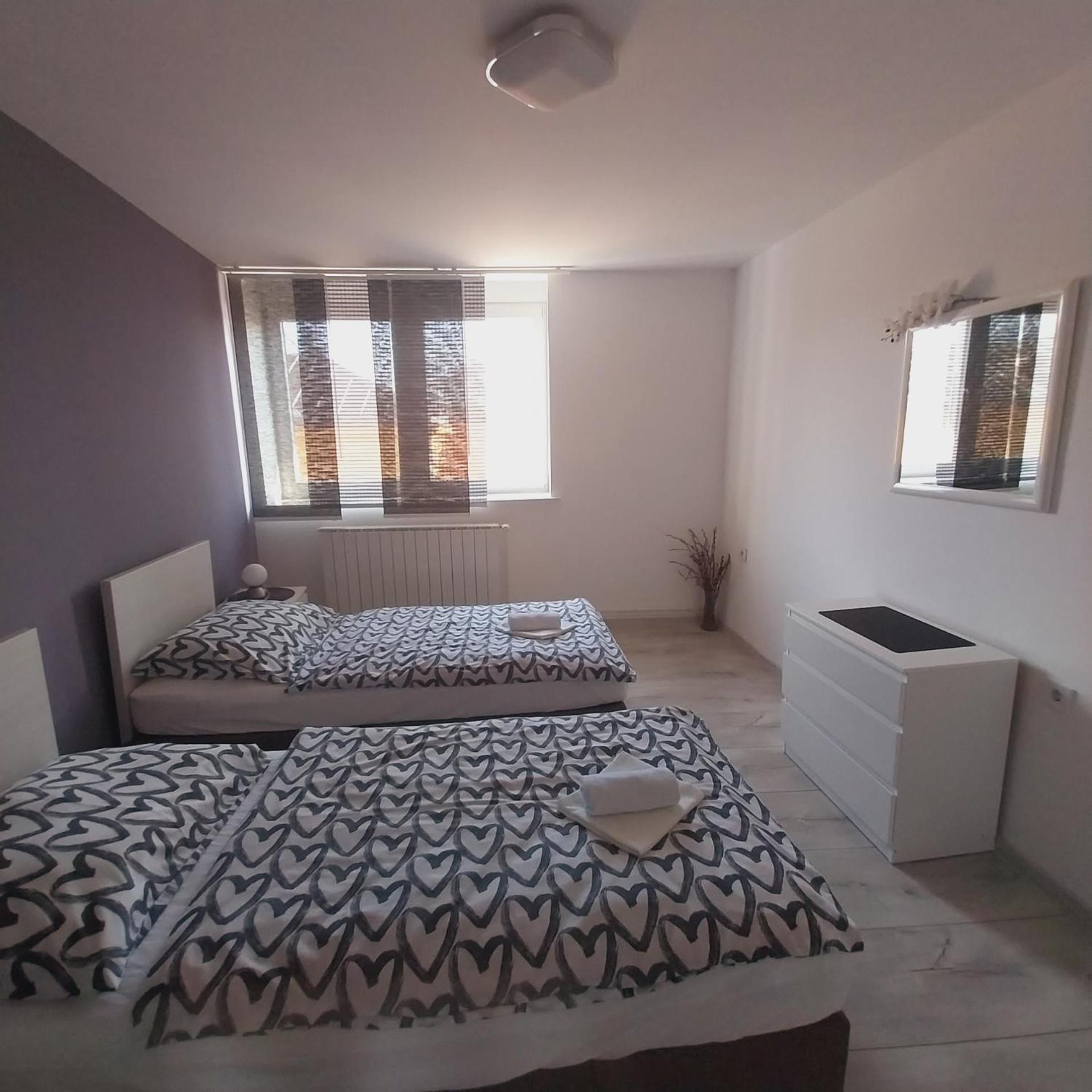 Apartman Bloom Osijek Eksteriør billede